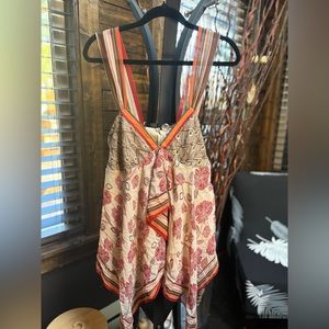 BCBG MAXAZRIA shirt 👚